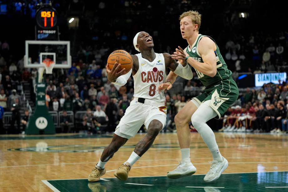 球探体育比分网-雄鹿118-116险胜骑士 波特准绝杀阿伦27+11